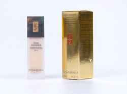 Saint Laurent Teint Radiance SFP20 06 Pink Beige 30ml