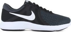 Nike Revolution 4