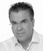 Αργύρης Ντινόπουλος