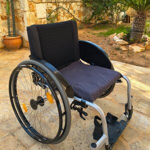 Vita Orthopaedics VT601 09-2-017 Light Sport Αναπηρικό Αμαξίδιο 24" Πτυσσόμενο Ελαφρού Τύπου 46cm 09-2-017