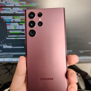Samsung Galaxy S22 ULTRA 