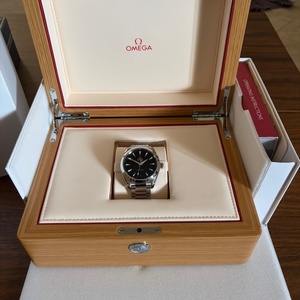 Omega Seamaster Aqua Terra Ανδρικό Ρολόι 41mm Αυτόματο με Ασημί Μεταλλικό Μπρασελέ 220.10.41.21.01.001