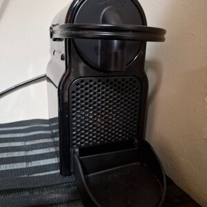 De'Longhi Inissia Καφετιέρα για Κάψουλες Nespresso Πίεσης 19bar Black