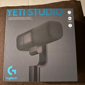 Logitech Yeti Δυναμικό Μικρόφωνο XLR Shock Mounted για Studio