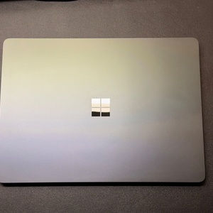 Microsoft Surface Laptop Copilot + PC 13.8" Touchscreen 120Hz (Snapdragon-X Elite/16GB/512GB SSD/W11 Home) Black (International English Keyboard)