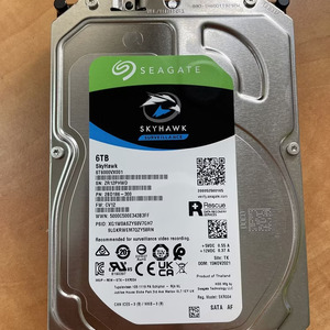 Seagate Exos M 30TB – Disco Rigido Enterprise 3.5" 7200 RPM, CMR, 512 MB Cache, SATA 6 GB/s, Mozaic 3+ Con Data Rescue Service (ST30000NM004K)