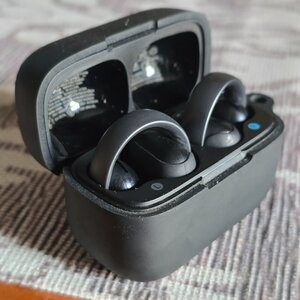 Soundcore by Anker Aeroclip Open Ear Bluetooth Handsfree Ακουστικά με Αντοχή στον Ιδρώτα και Θήκη Φόρτισης Midnight