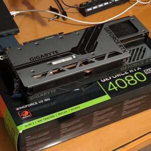 Gigabyte GeForce RTX 4080 Super 16GB GDDR6X Windforce V2 16G Κάρτα Γραφικών GV-N408SWF3V2-16GD