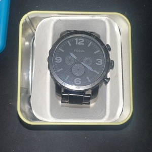 Fossil Ανδρικό Ρολόι 50mm Χρονογράφος Μπαταρίας με Μαύρο Μεταλλικό Μπρασελέ JR1401
