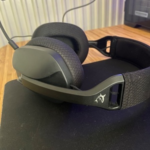 White Shark Butterfly Ασύρματο Over Ear Gaming Headset με σύνδεση Bluetooth / USB for PC / PS4 / PS5