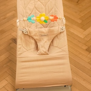 BabyBjorn Χειροκίνητο Relax Μωρού Bliss Light Pink για Παιδί έως 13kg 006028