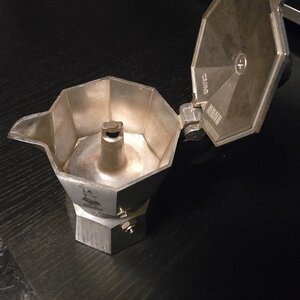 Bialetti Moka Express Stovetop Espresso Pot 2 Cups Silver 0001168/OC