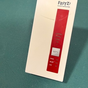 AVM FRITZ! Wlan Repeater 1750E WiFi Extender Dual Band (2.4 & 5GHz) 1750Mbps