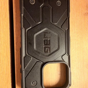UAG Pathfinder Back Cover Μαύρο (iPhone 16 Pro) 20879170225