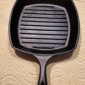 Lodge Γκριλιέρα από Μαντέμι 26cm L8SGP3