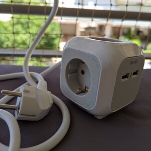 Brennenstuhl PowerCube 4 Θέσεων με 2 USB-A και Καλώδιο 1.4m Γκρι 1150100