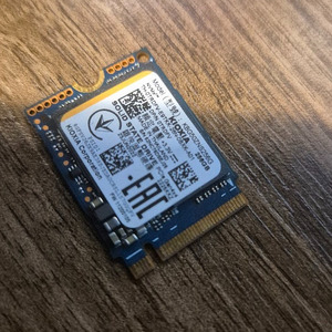 Kioxia SSD 256GB τύπου M.2 με σύνδεση PCI Express 4.0 KBG50ZNS256G