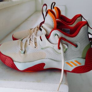 adidas Harden Stepback 3 GY6415 Χαμηλά Μπασκετικά Παπούτσια Ecru Tint / Altered Amber / Magic Lime