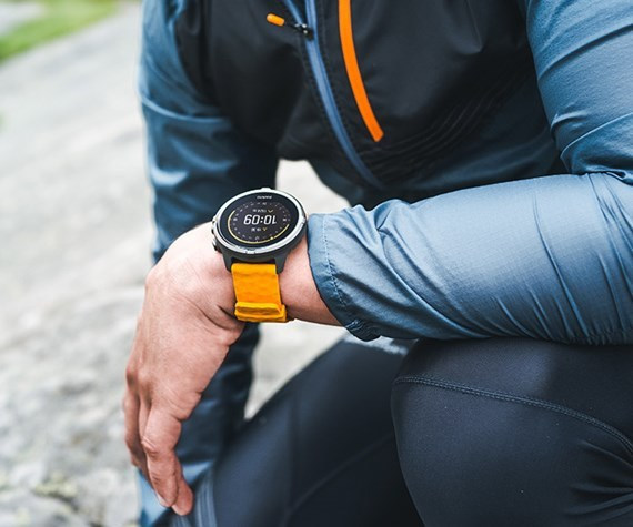 suunto spartan sport wrist hr baro amber review