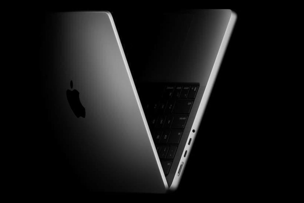 Ανακοινώθηκαν τα νέα M5 MacBook Pro