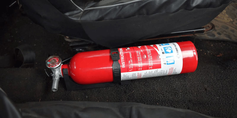 Extinctor auto: Cum să alegi cel potrivit pentru ITP