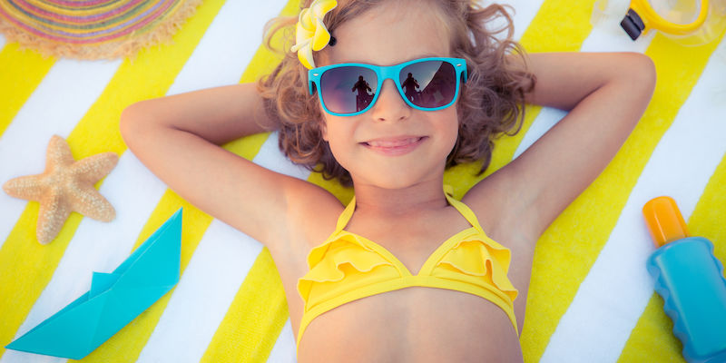 How can you properly protect your child from the sun!
