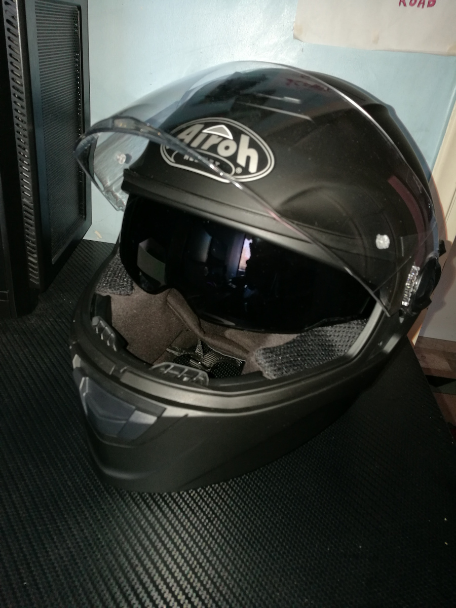 Airoh Specktre Motorcycle Helmet Flip-Up ECE 22.06