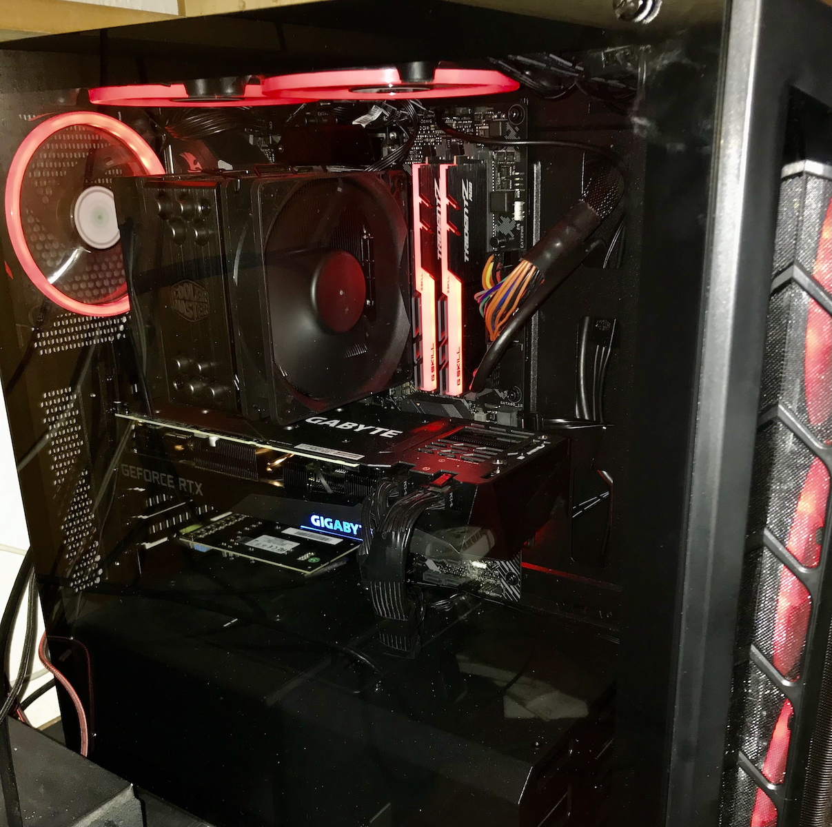 Gigabyte GeForce RTX 3060 Ti 8GB GDDR6 Gaming OC PRO Κάρτα Γραφικών PCI-E x16 4.0 με 2 HDMI και 2 DisplayPort