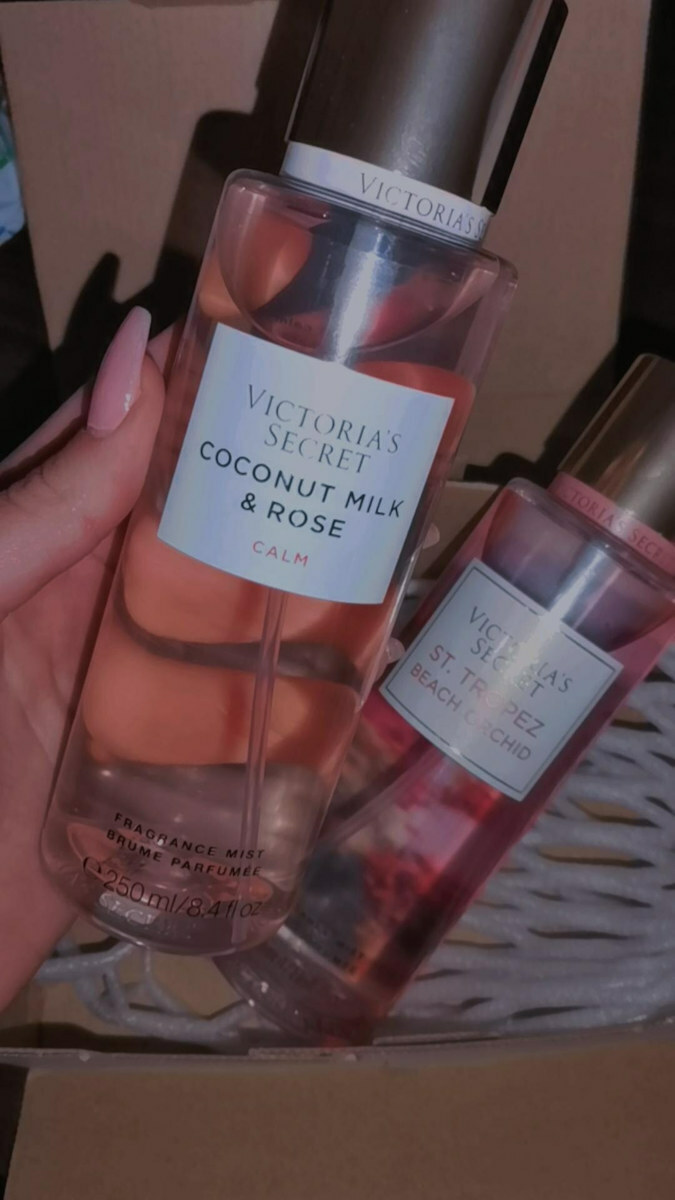 Victoria's Secret Coconut Milk And Rose Body Mist 250ml Skroutz.gr