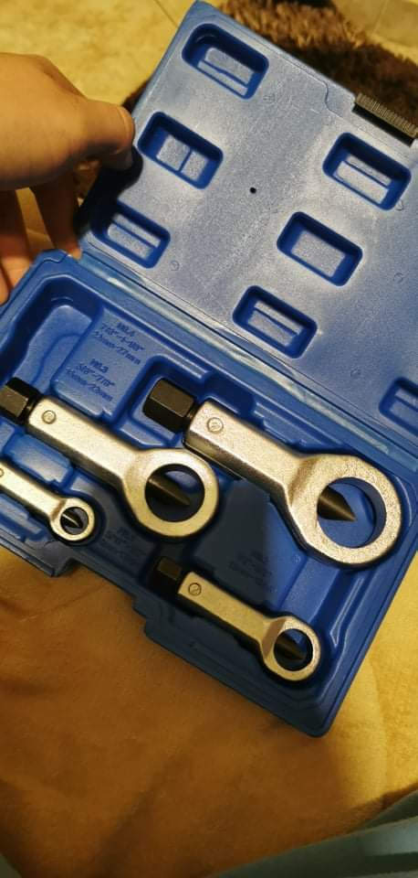 Factory Puller Set for Screws 4pcs