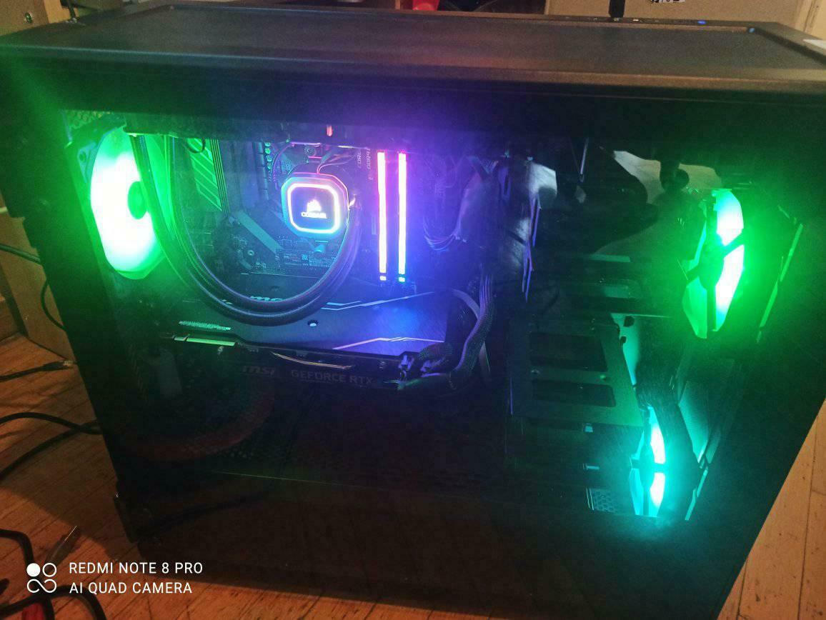 AMD Ryzen 9 3900XT 3.8GHz Επεξεργαστής 12 Πυρήνων για Socket AM4 σε Κουτί