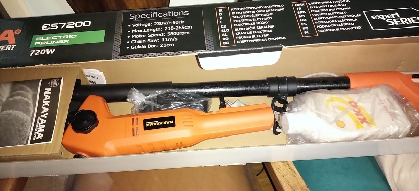 Nakayama ES7200 Τηλεσκοπικό Κονταροπρίονο Ρεύματος 720W και Λάμα 21cm