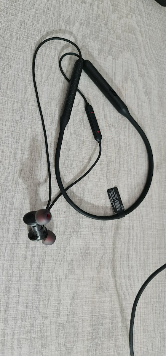 OnePlus Bullets Z In-ear Bluetooth Handsfree Ακουστικά με Αντοχή στον Ιδρώτα Μαύρα