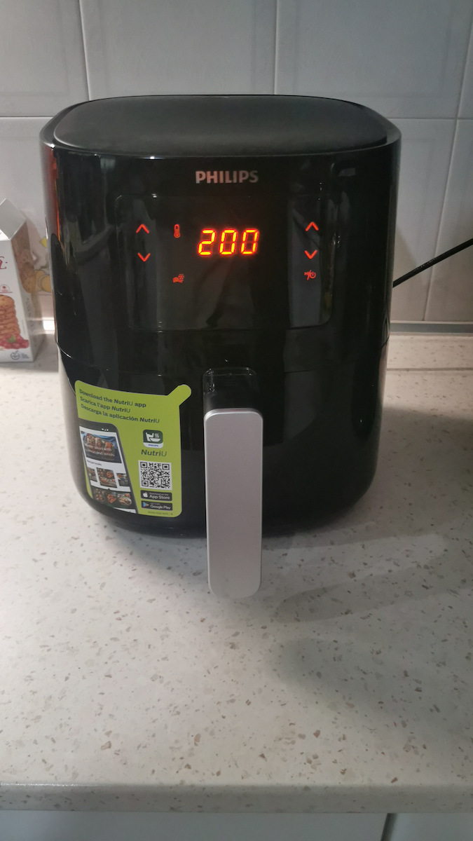 Philips Essential Collection Air Fryer 4.1lt Μαύρο