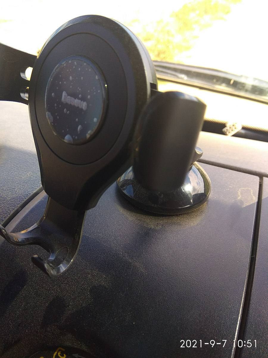 Baseus Osculum Car Mobile Mount 6.3" - 8.8" with Adjustable Hooks Red/Black