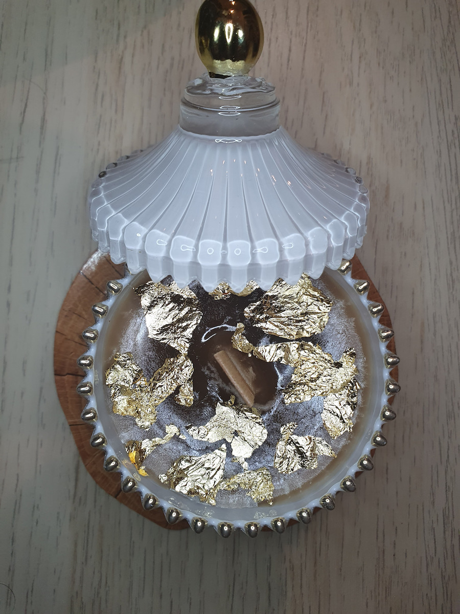 Keskor Vintage Glass Sweet Jar with Lid White/Gold 6.5x6.5x9cm