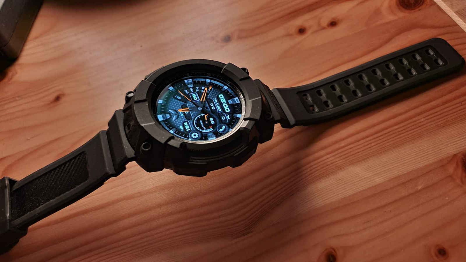 Supcase Unicorn Beetle Pro Plastic Case Black Colour for Galaxy Watch 3 45mm