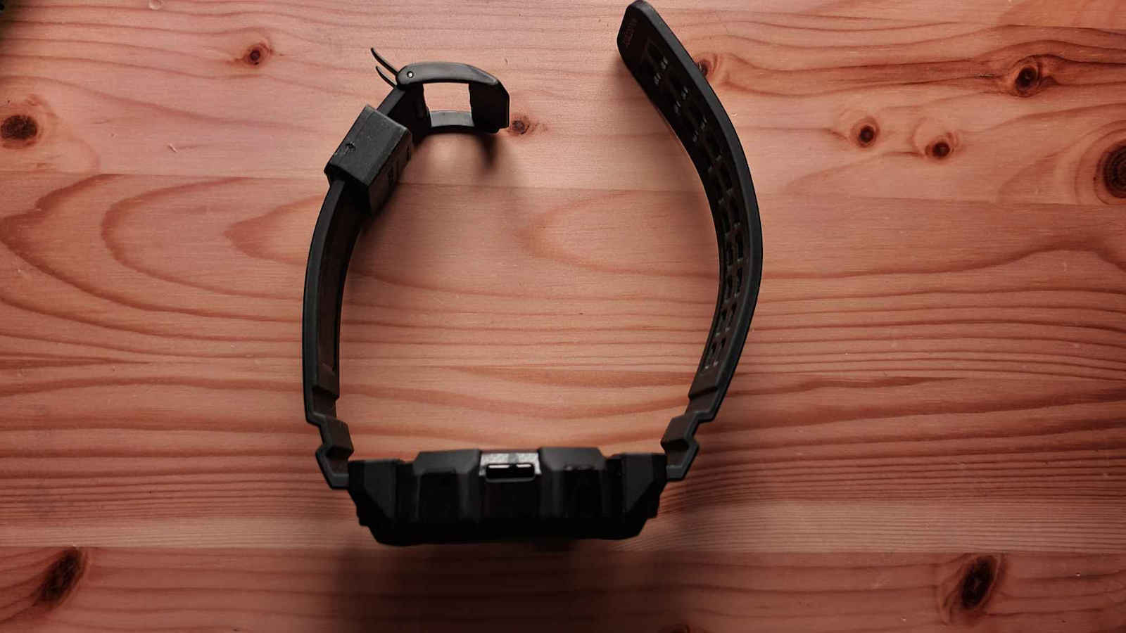 Supcase Unicorn Beetle Pro Plastic Case Black Colour for Galaxy Watch 3 45mm