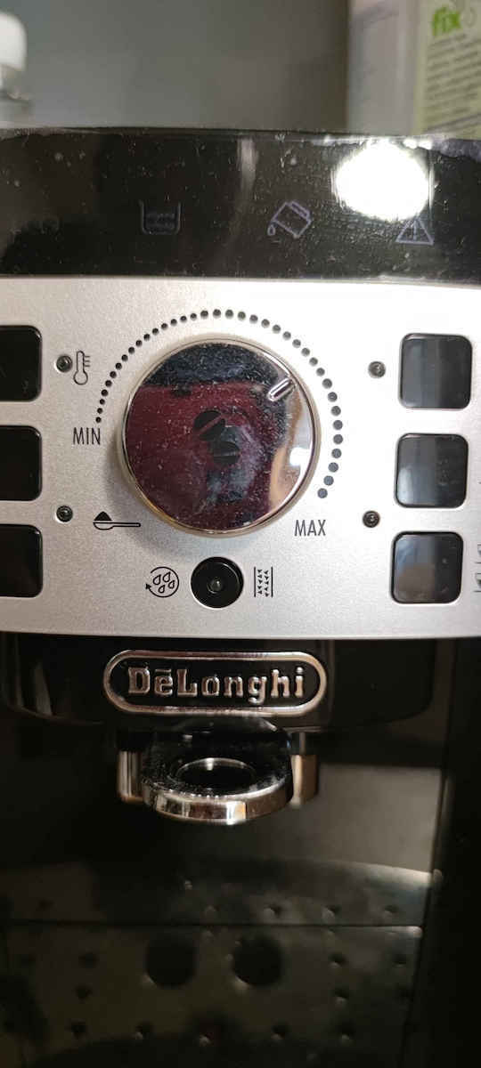 De'Longhi Magnifica S Automatic Espresso Machine 1450W Pressure 15bar with Grinder Silver