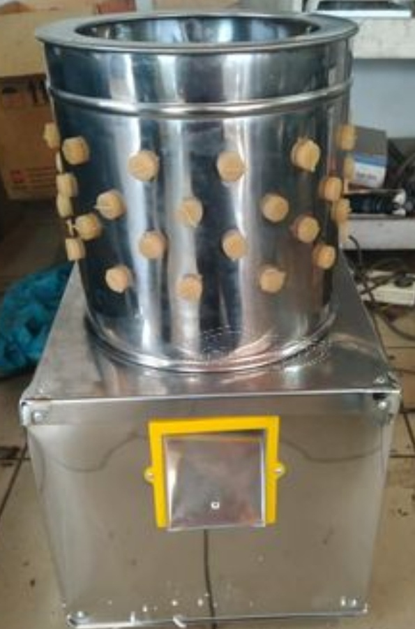 Plucker Silver-30 Abpotiolitaras-Rupfmaschine Wachteln-Tschikles-Perdikes K.a.Dachtyla Kadou 98
