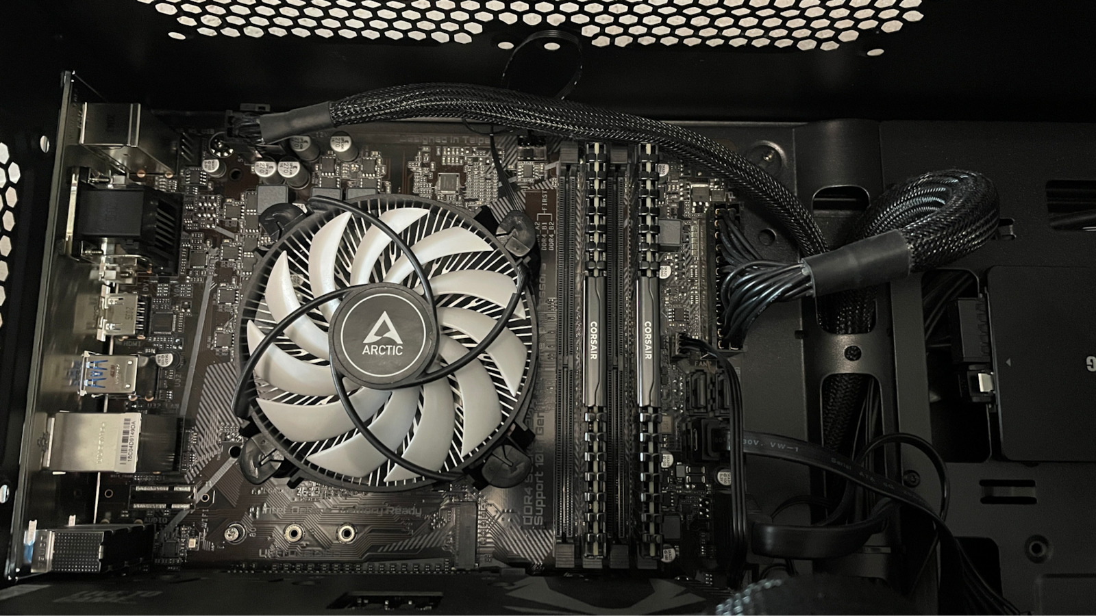Arctic Alpine 12 LP Ψύκτρα Επεξεργαστή Low Profile για Socket 115x/1200 Λευκή