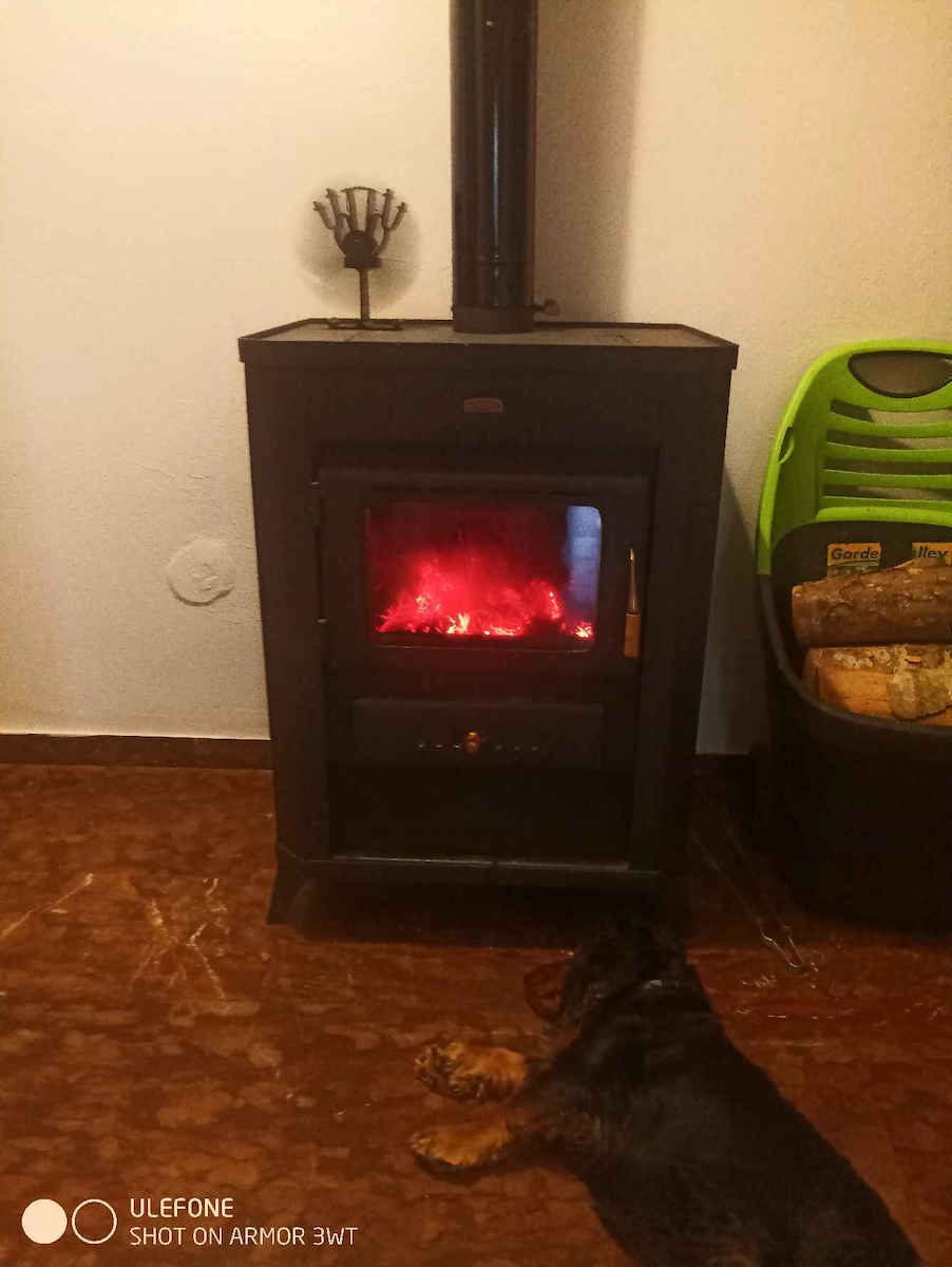 Prity WD E Μεταλλική Ξυλόσομπα 15kW Μαύρη