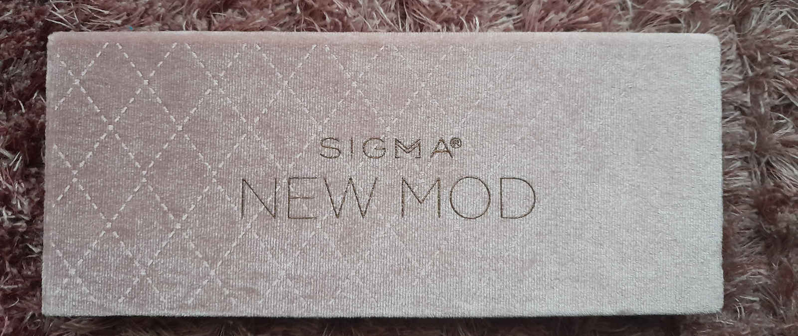 Sigma Paletă cu Farduri de Pleoape Formă Solidă New Mod Eyeshadow Palette 208.2gr