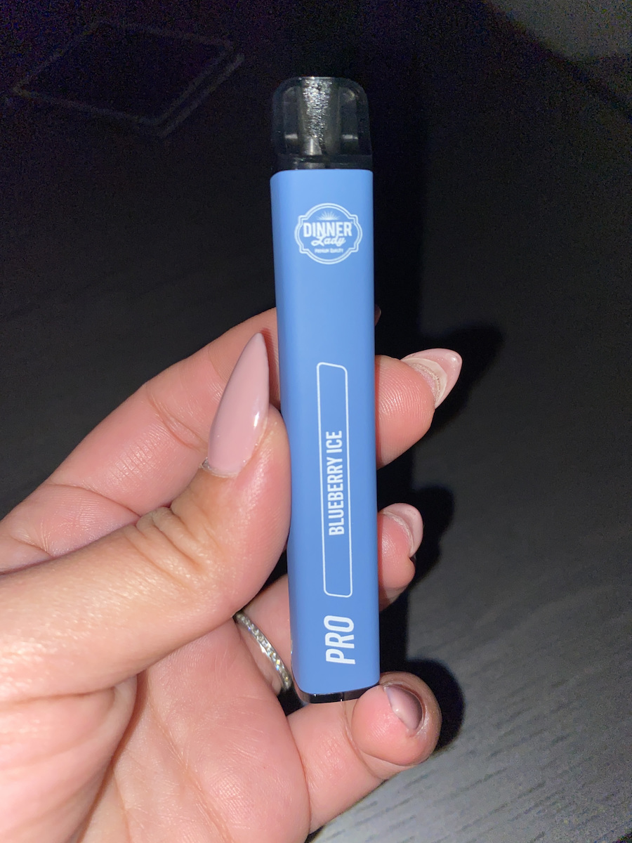 Dinner Lady Disposable E-Cigarette 600 Puffs Double Apple 2ml 20mg Red