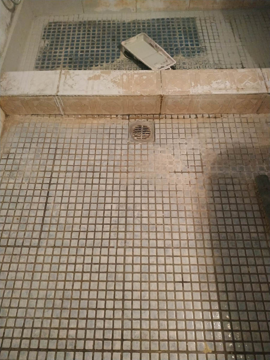 V33 Renovation Perfection Floors & Stairs Χρώμα Γκρι Titanium 750ml