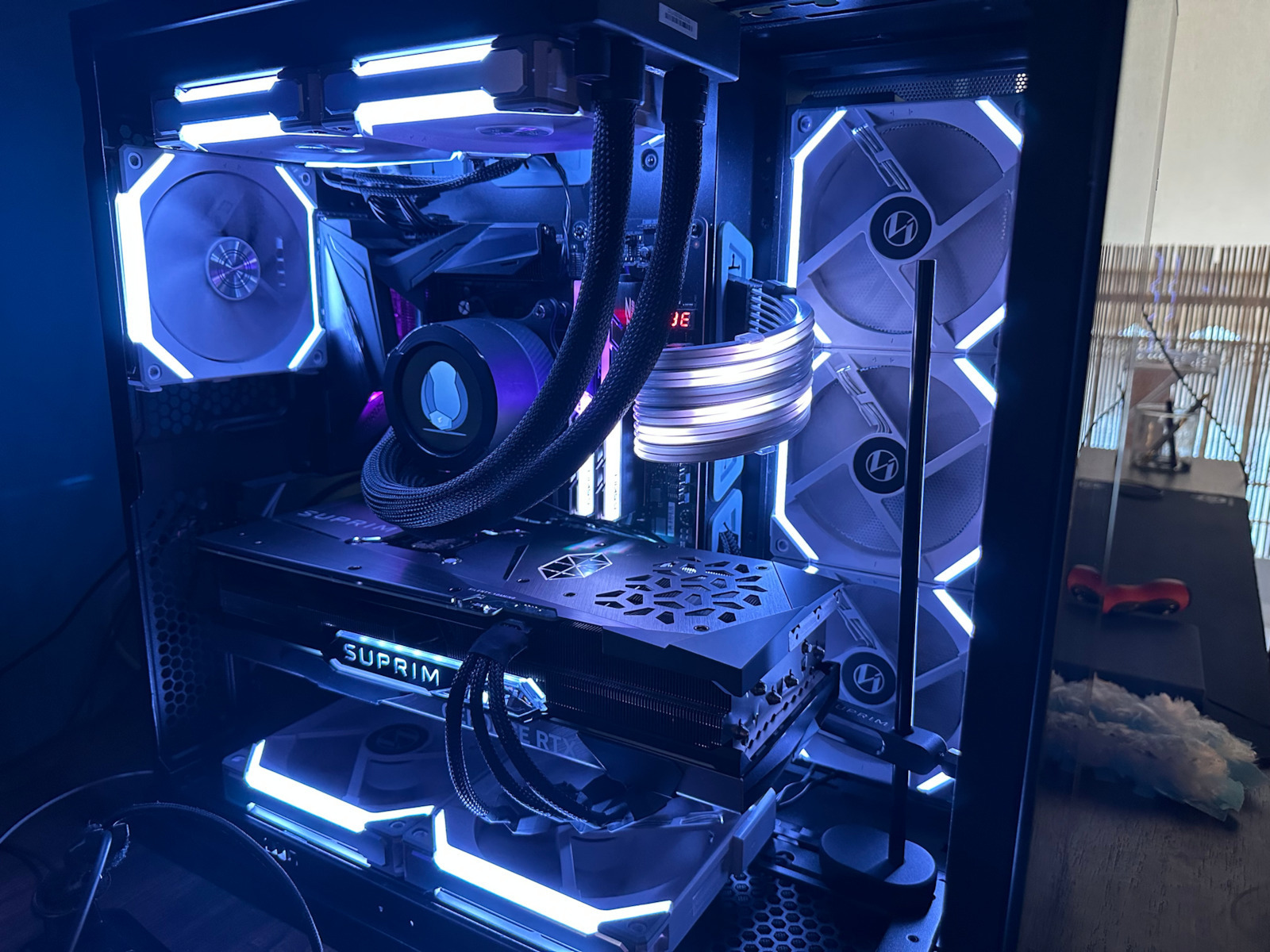 GeForce RTX 4070 Ti 12GB GDDR6X Suprim X Κάρτα Γραφικών