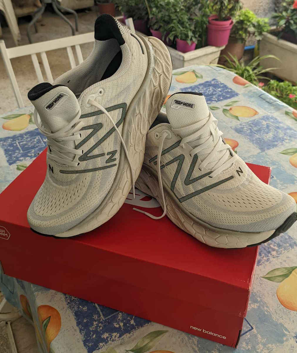 Fresh Foam X More v4 Men's Running Sport Shoes White