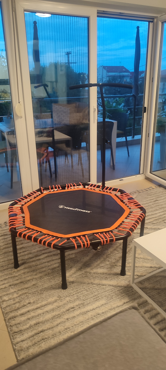 MegaFitness Gymnastics Trampoline 112cm with Handle