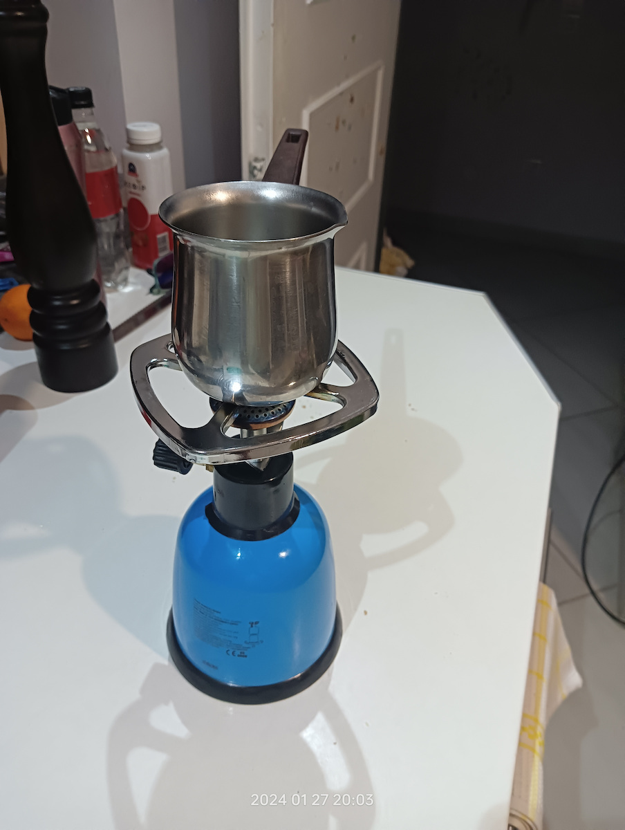 Camper Gaz Basic 190gr Газов котлон за бутилка 190гр