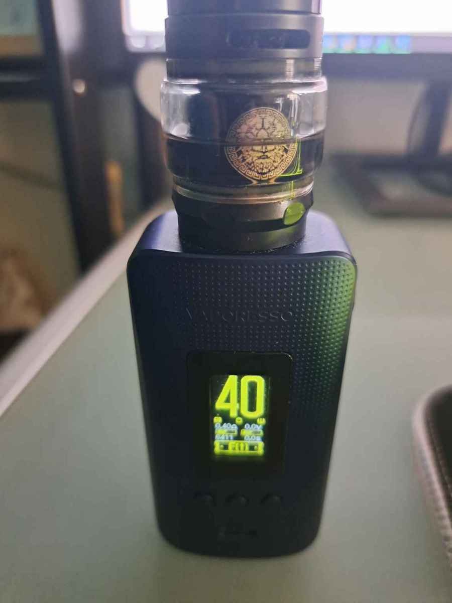 Vaporesso Gen 200 Box Mod Neon Orange